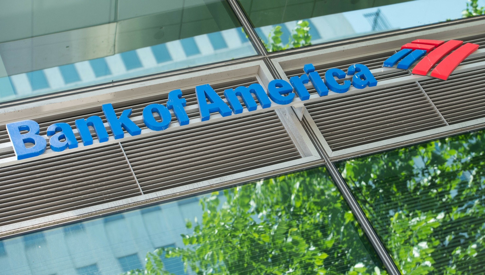 Contrarian η BofA: Επιμένει σε αρνητική στάση για Ευρώπη και Γερμανία – Υποβαθμίζει τα small caps